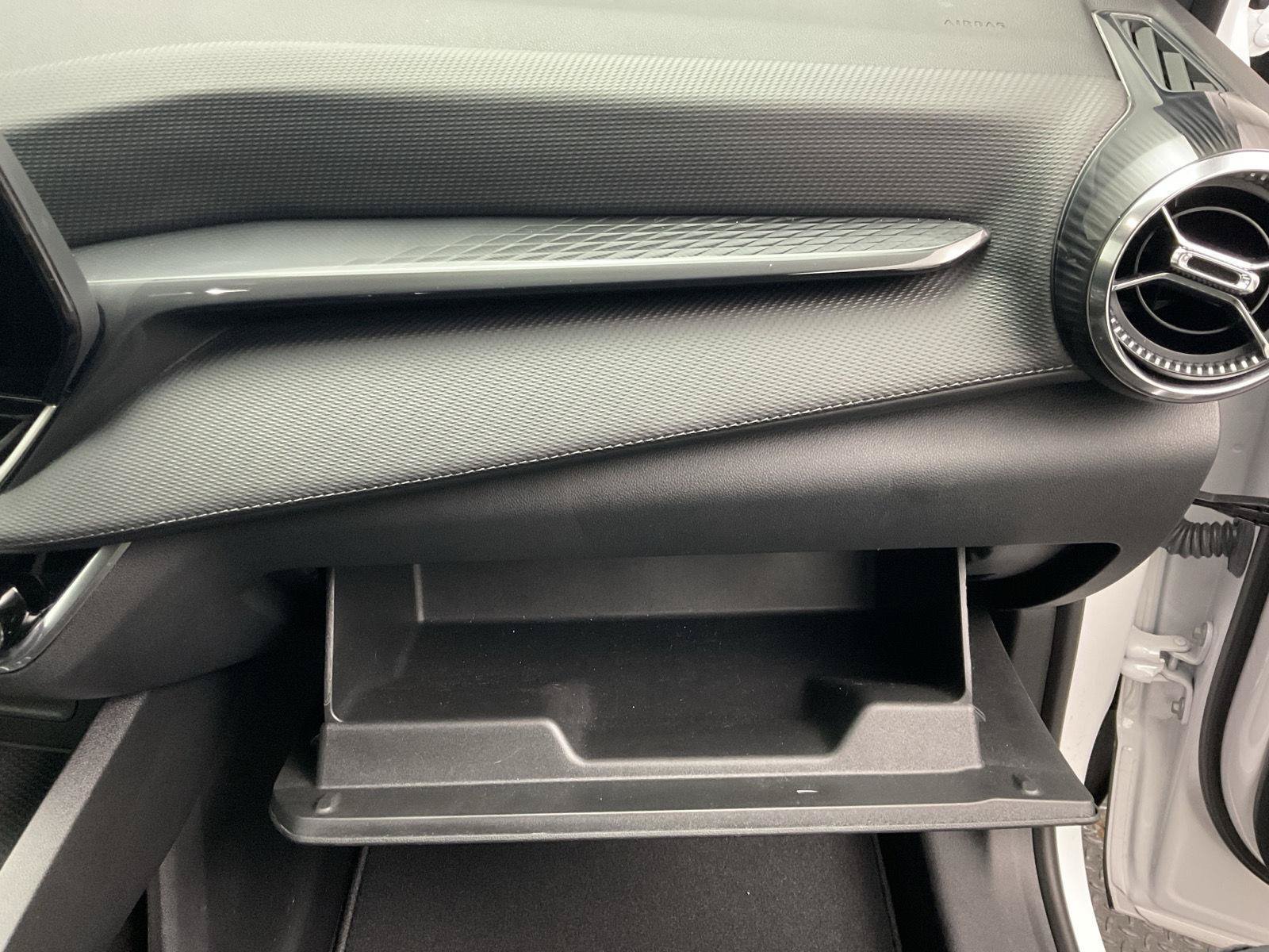 Certified 2026 Chevrolet Equinox LT w/ LPO, Floor Liner Package FWD image 24