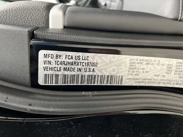 New 2026 Jeep Grand Cherokee Altitude image 38