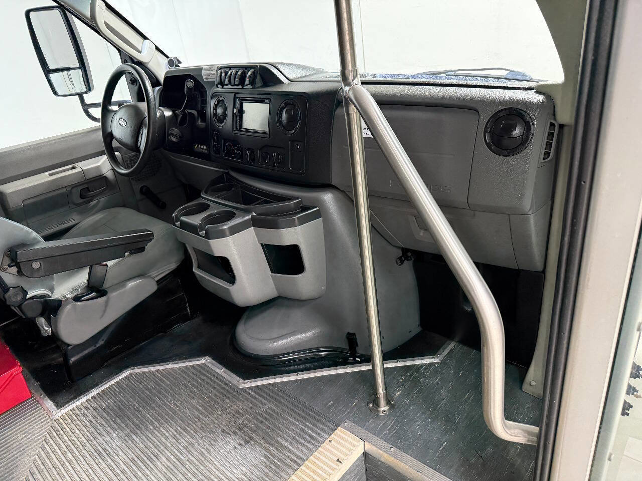 Used 2016 Ford E-350 and Econoline 350 Super Duty w/ Shuttle Bus Prep Package image 34