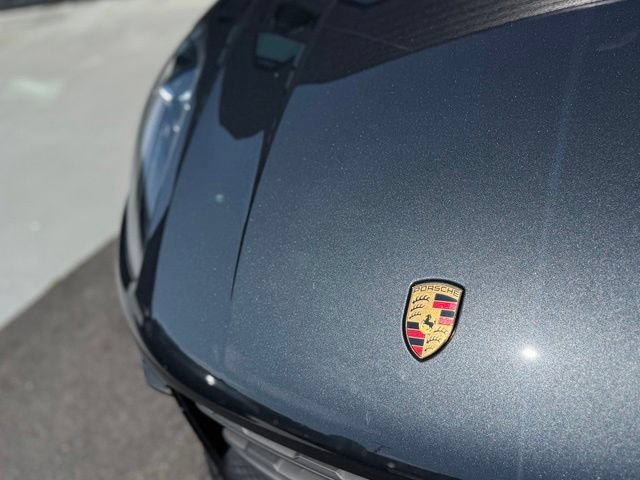 Certified 2026 Porsche Macan AWD/4WD image 40