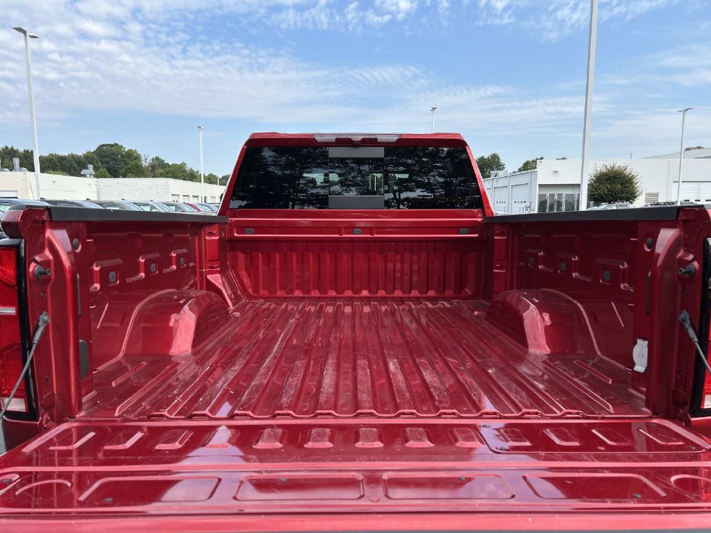 Used 2024 Chevrolet Silverado 2500 LTZ w/ LTZ Plus Package AWD/4WD image 13