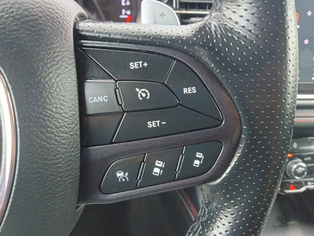 Used 2023 Dodge Durango R/T image 25