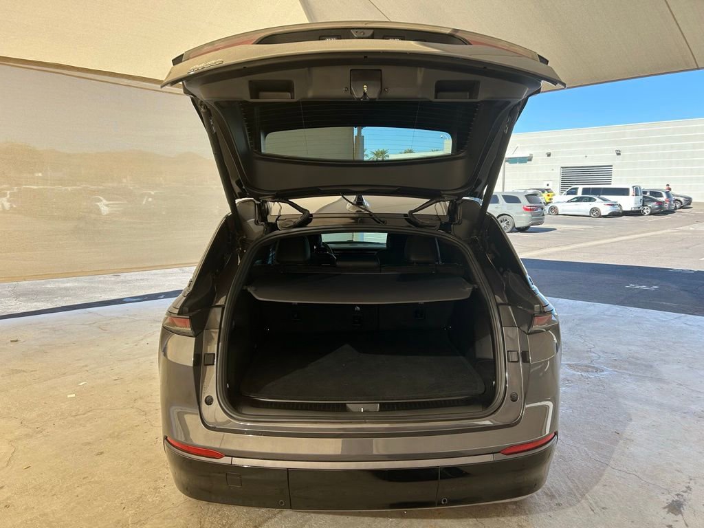 Used 2025 Jeep Wagoneer S Launch Edition image 5