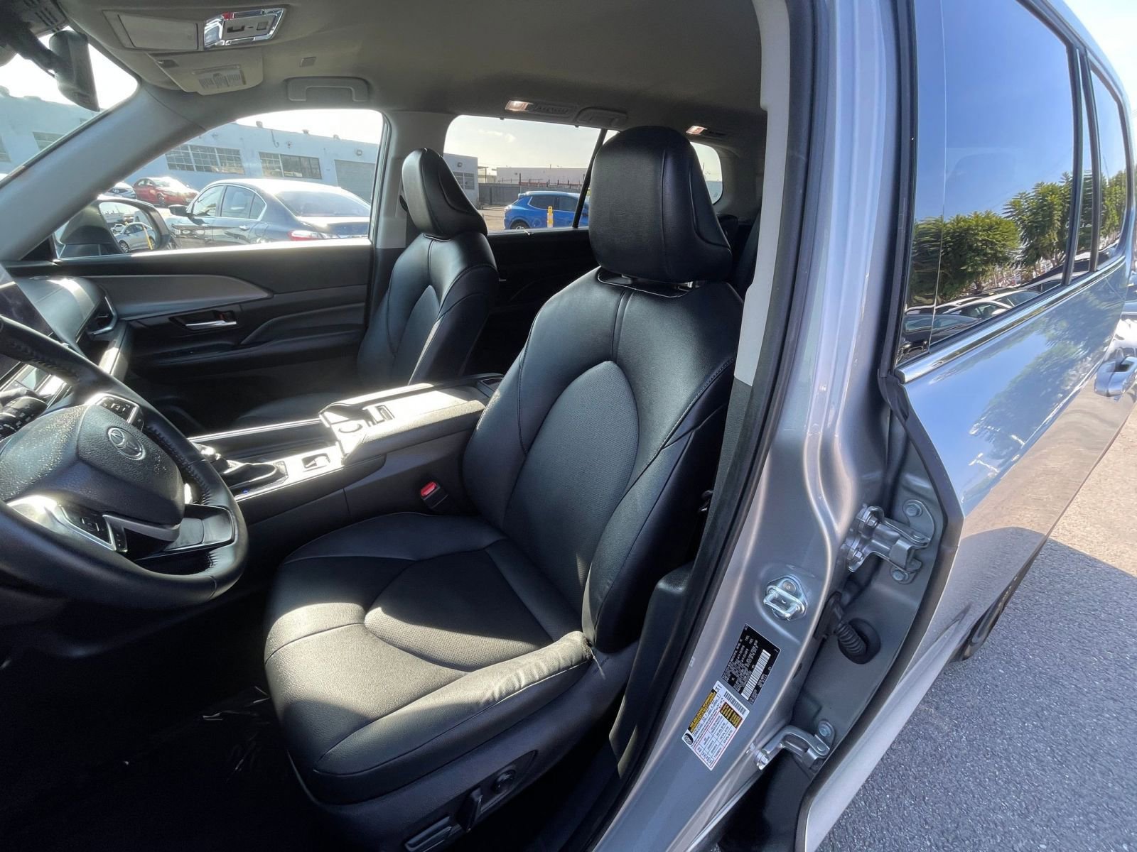 Used 2025 Toyota Grand Highlander FWD image 36