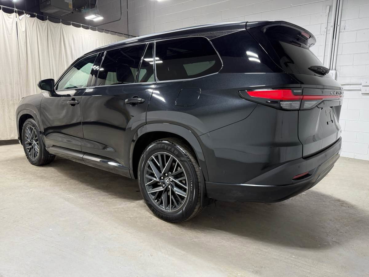 Used 2024 Lexus TX 350 AWD w/ Captains Chair Package image 5