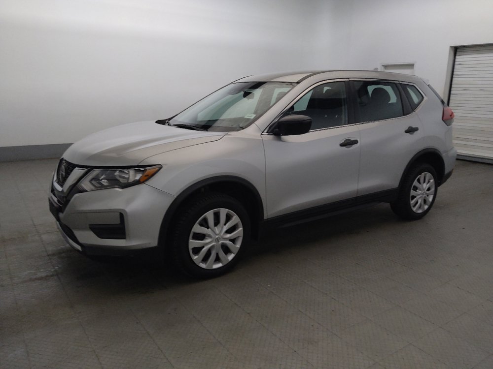 Used 2019 Nissan Rogue S AWD/4WD image 2
