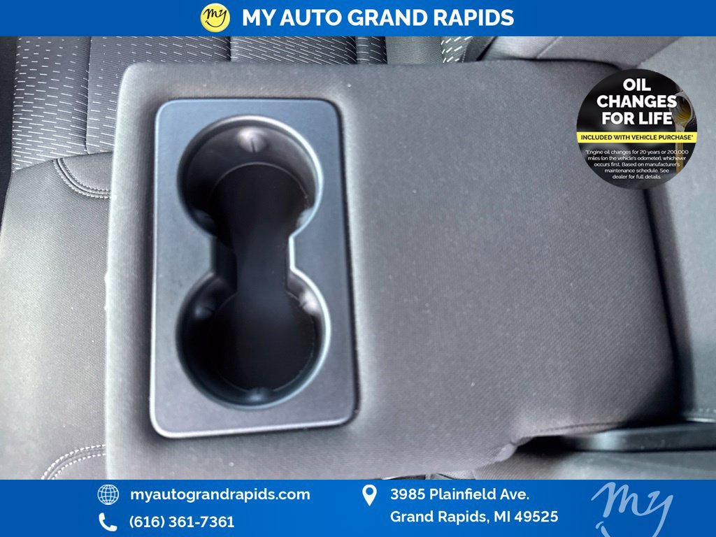 Used 2026 Chevrolet Equinox LT AWD/4WD image 25