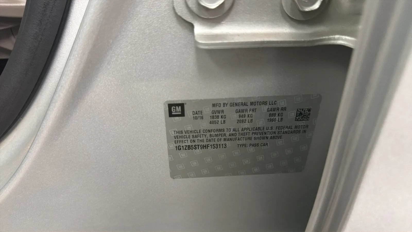 Used 2017 Chevrolet Malibu LS FWD image 25