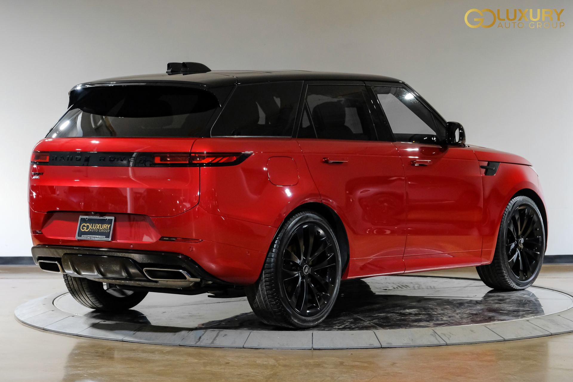Used 2024 Land Rover Range Rover Sport Dynamic SE image 10