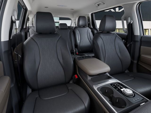 New 2026 Kia Carnival EX image 15