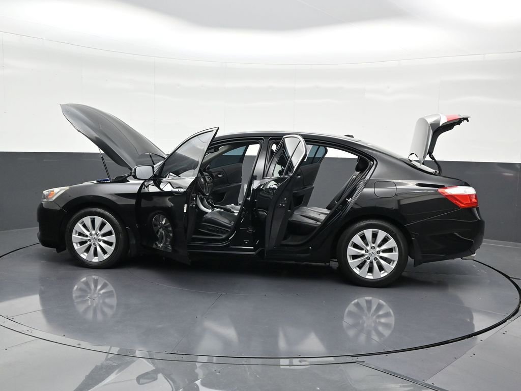 Used 2015 Honda Accord Touring image 34
