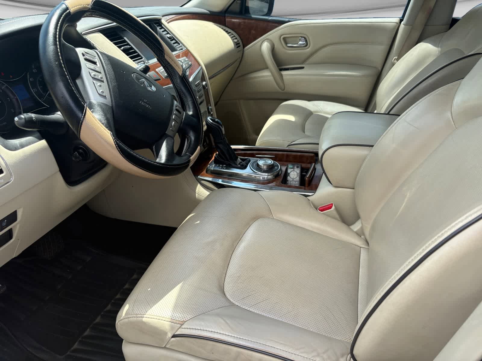 Used 2018 INFINITI QX80 4WD w/ Driver Assistance Package image 9