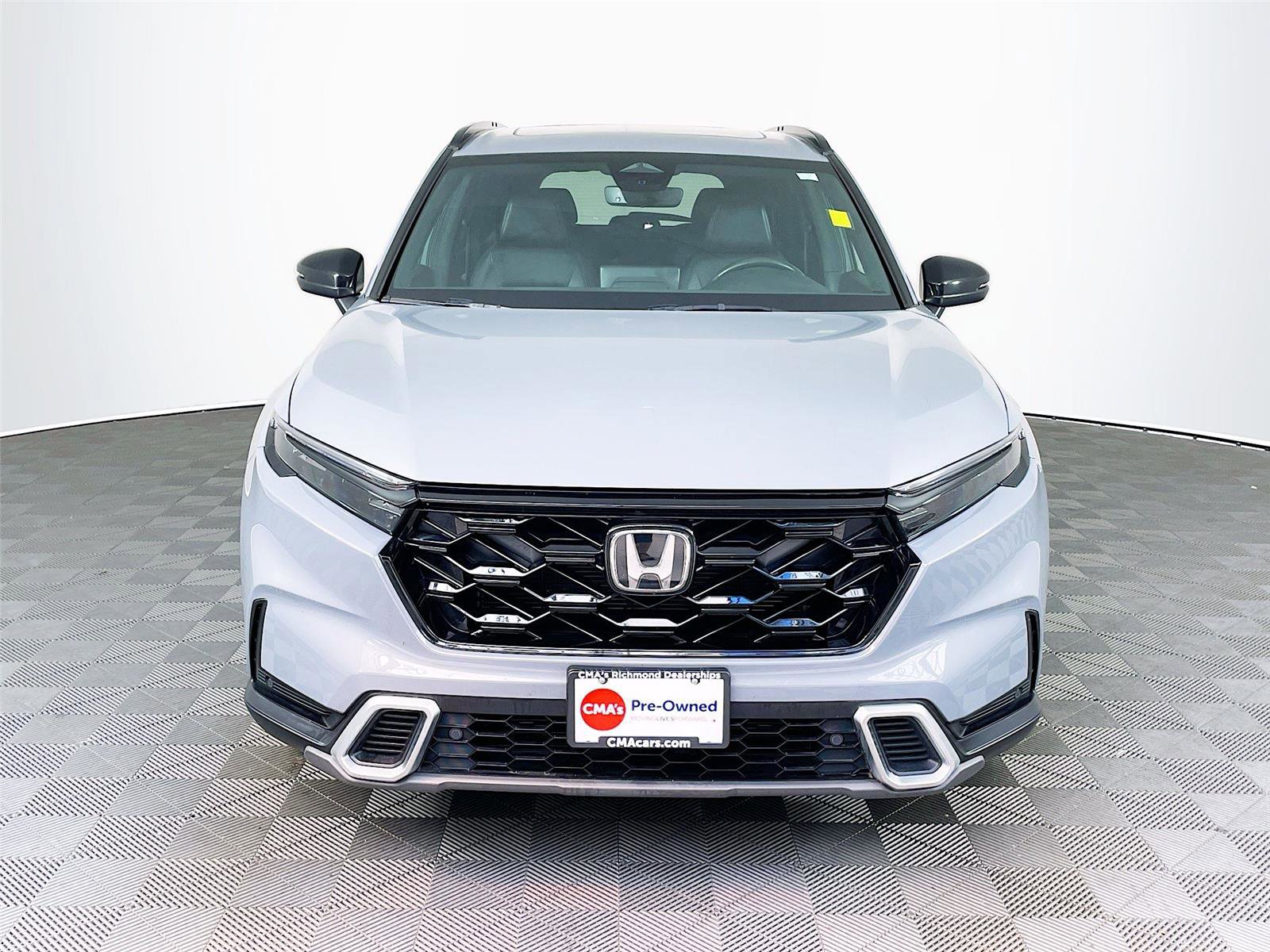 Used 2024 Honda CR-V Sport Touring image 2