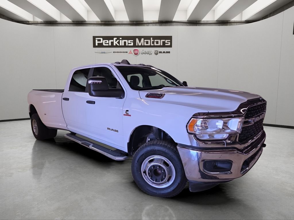Used 2024 RAM 3500 Big Horn image 7