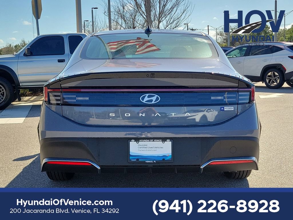 Certified 2025 Hyundai Sonata SE image 8
