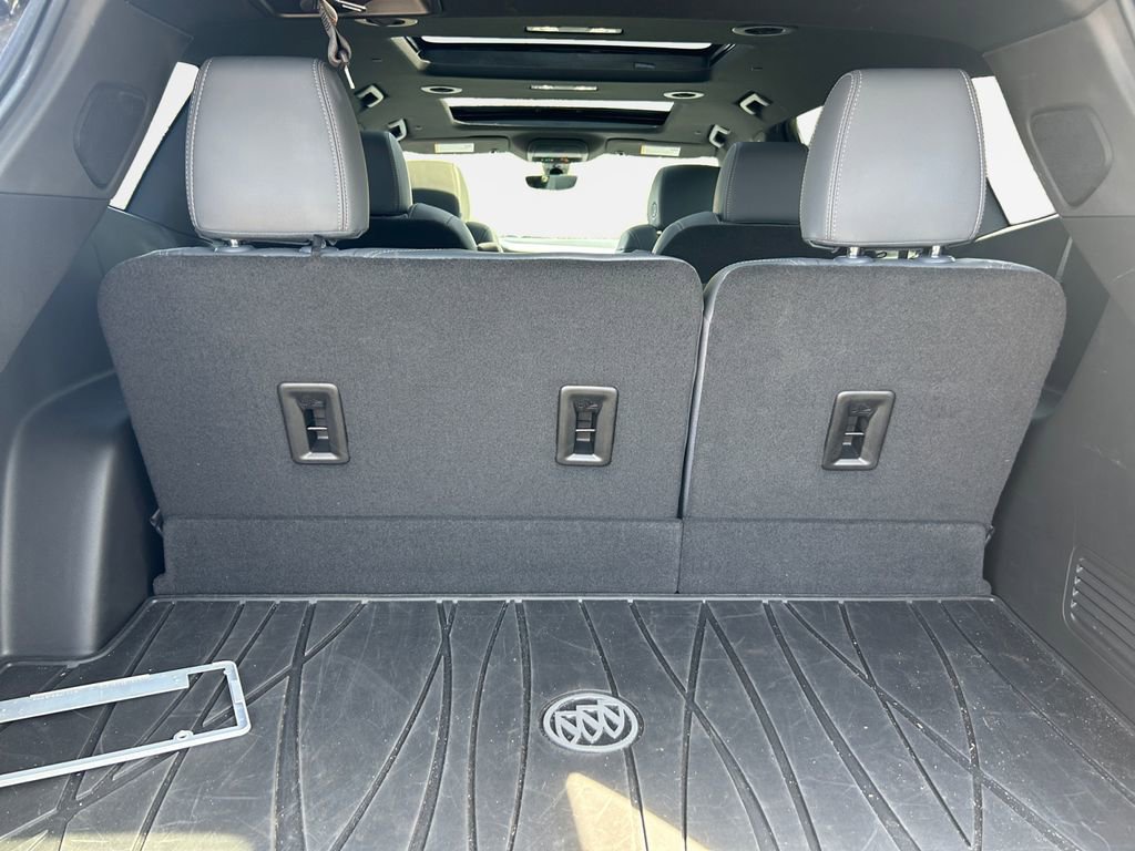 Used 2024 Buick Enclave Premium w/ Experience Buick Package image 27