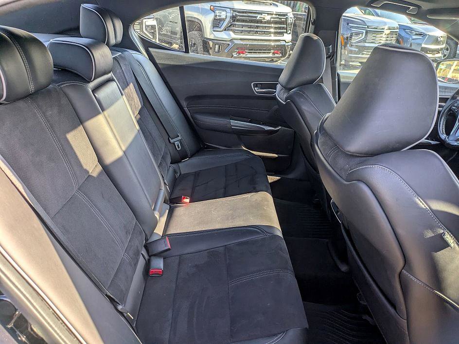 Used 2018 Acura TLX V6 w/ Technology & A-SPEC Pkg image 29