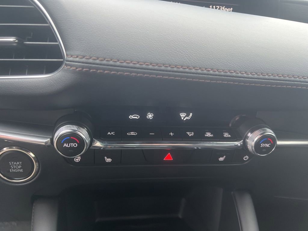 New 2026 MAZDA MAZDA3 Hatchback w/Premium Plus Pkg image 21