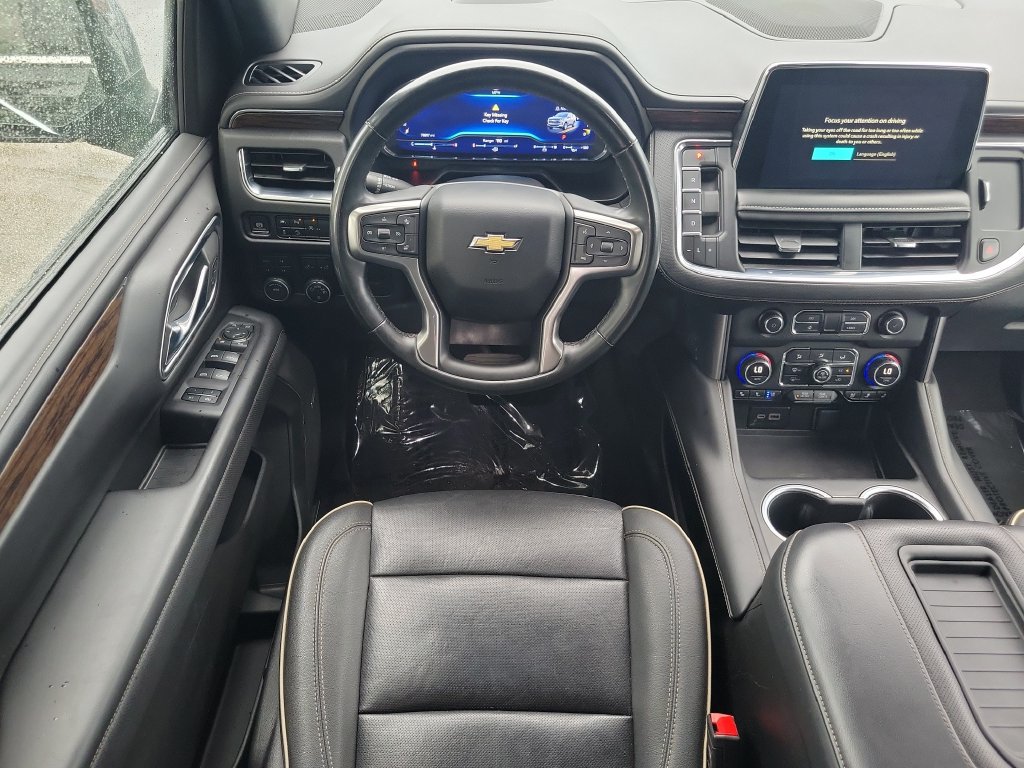 Used 2024 Chevrolet Suburban Premier AWD/4WD image 18