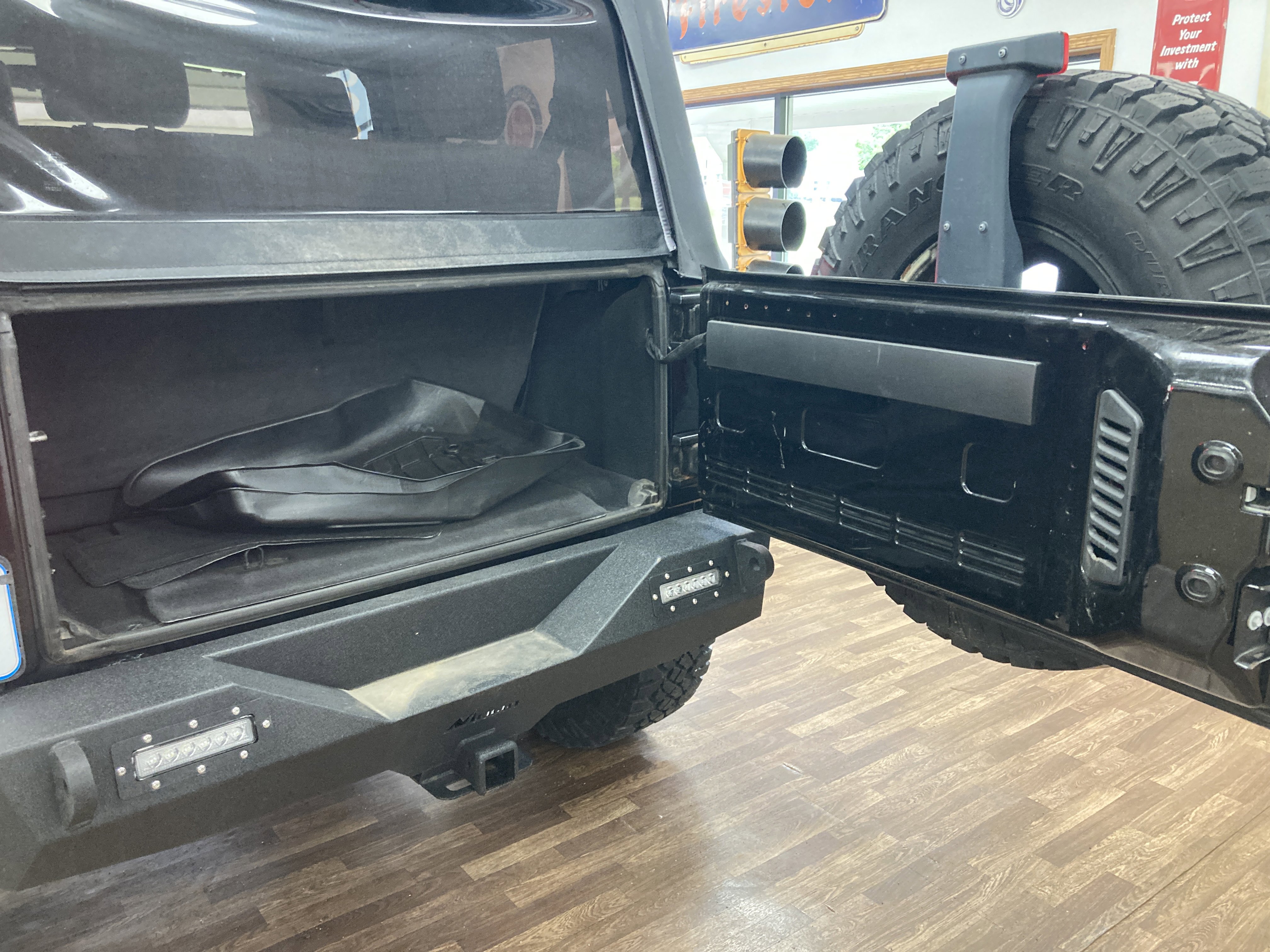 Used 2010 Jeep Wrangler Sport AWD/4WD image 14