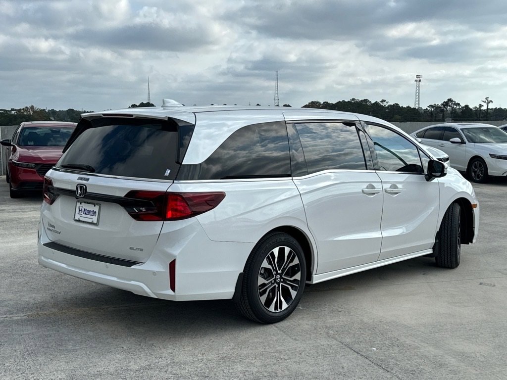 New 2026 Honda Odyssey Elite image 5