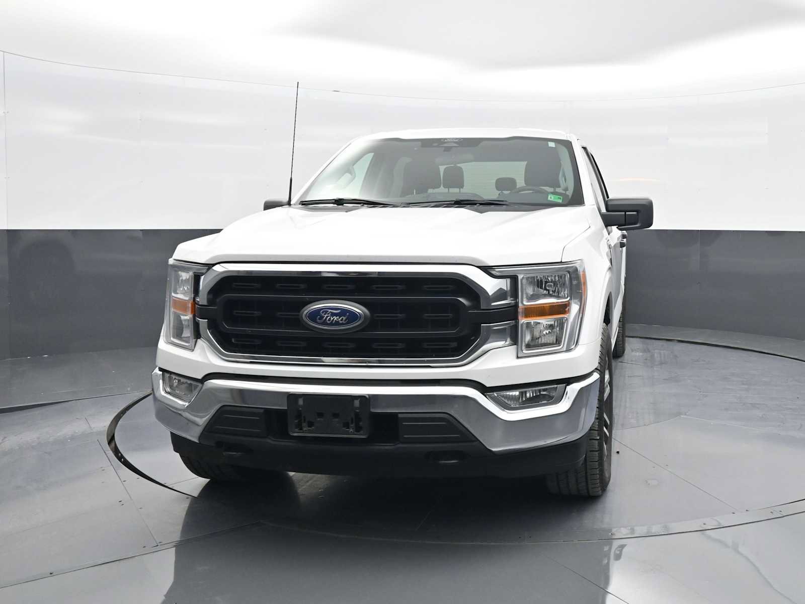 Used 2022 Ford F150 XLT image 3