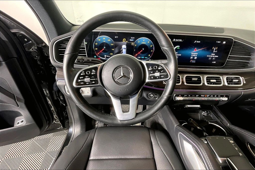 Used 2022 Mercedes-Benz GLS 450 4MATIC image 6