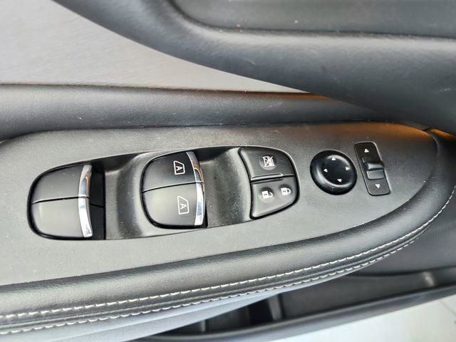 Used 2023 Nissan Murano SL w/ SL Moonroof Package image 35