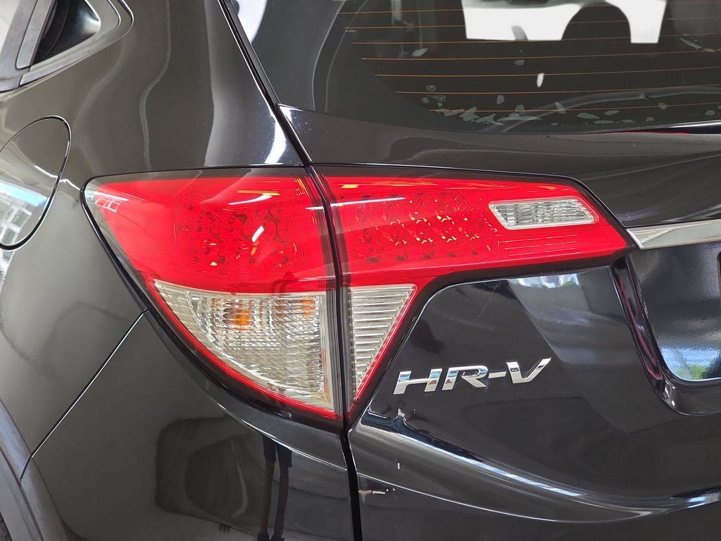 Used 2022 Honda HR-V LX image 31