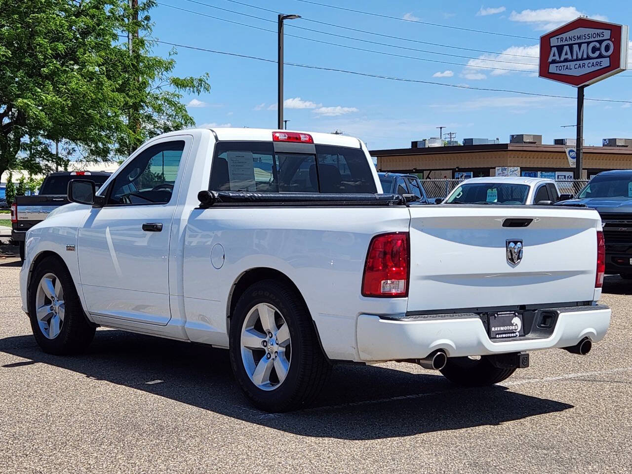 Used 2014 RAM 1500 Express RWD image 8