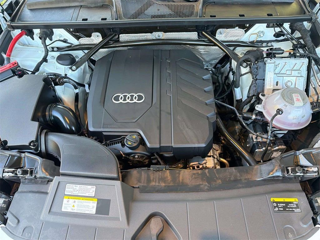 Used 2025 Audi Q5 2.0T Premium Plus w/ Premium Plus Package image 20