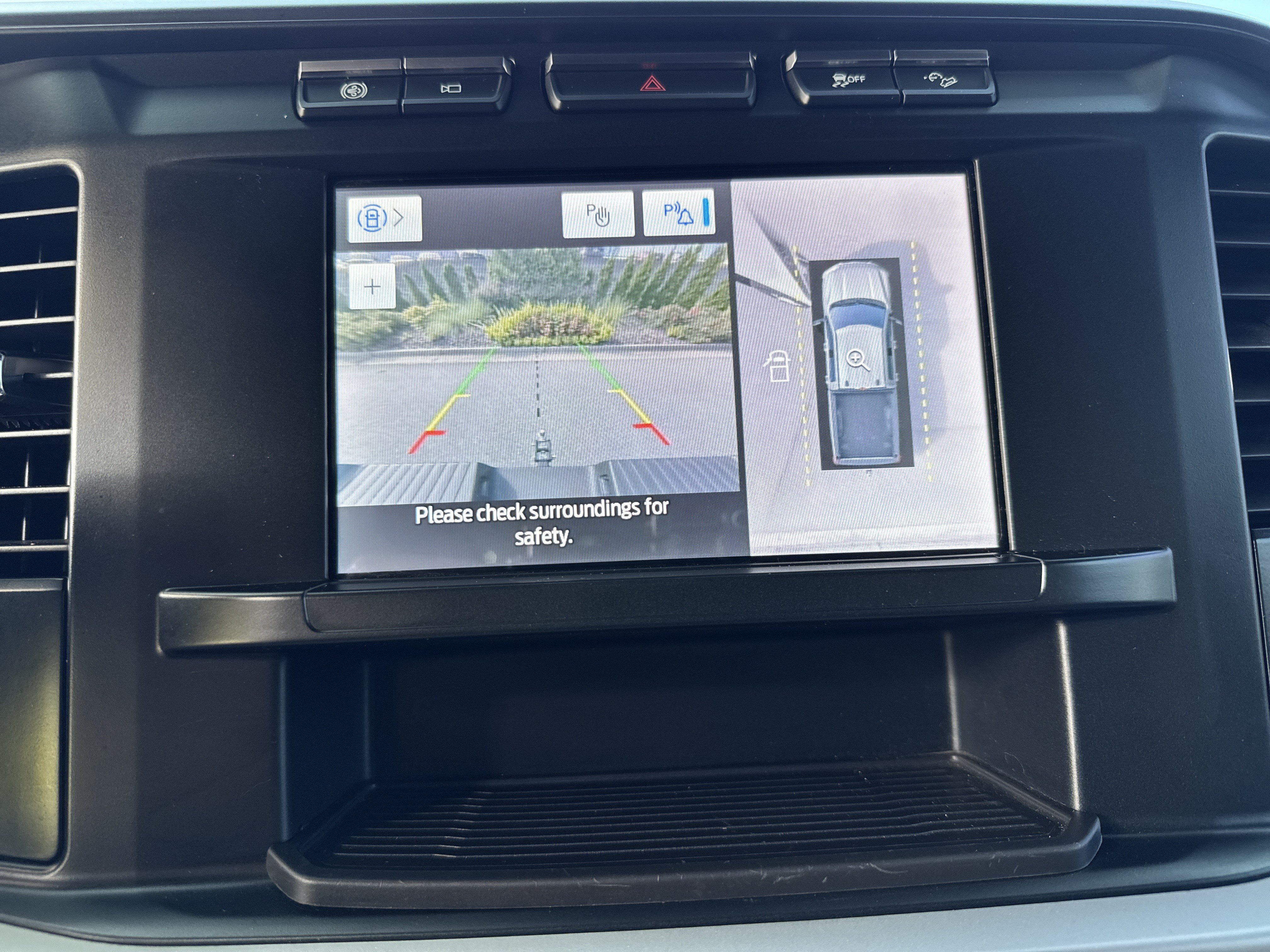 Used 2023 Ford F350 XLT w/ 360-Degree Camera Package AWD/4WD image 17