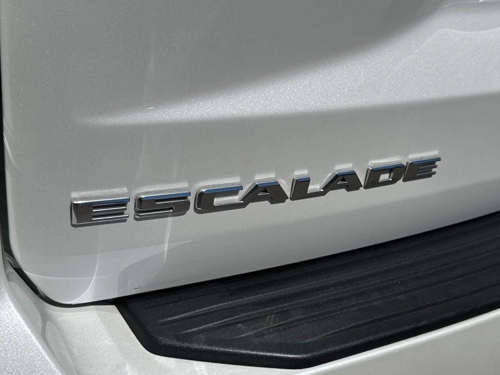 Used 2021 Cadillac Escalade Premium Luxury w/ Performance Package RWD image 15