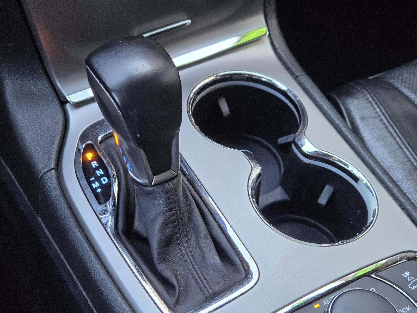 Used 2018 Jeep Grand Cherokee Overland image 20