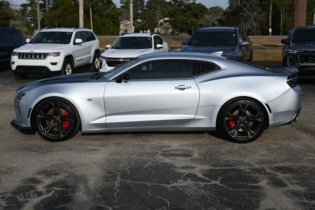 Used 2018 Chevrolet Camaro SS video 2
