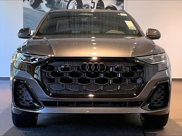 New 2027 Audi Q8 Premium Plus AWD/4WD image 4
