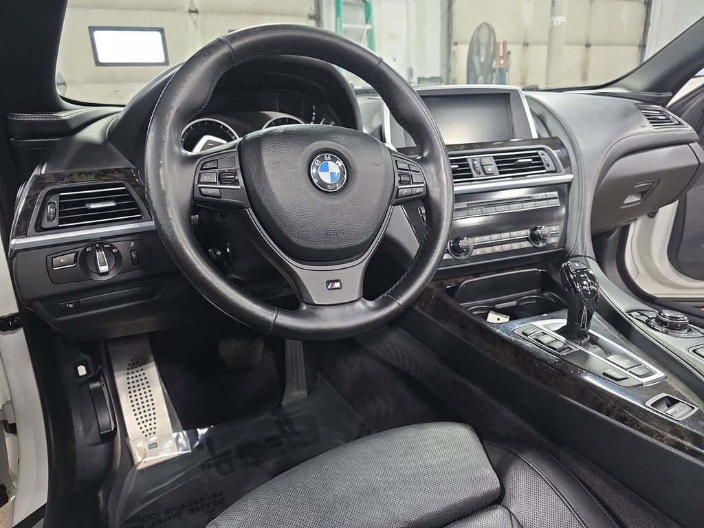 Used 2013 BMW 650i Convertible image 14