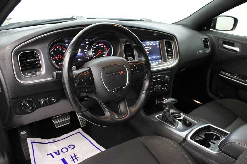 Used 2019 Dodge Charger Scat Pack RWD image 15