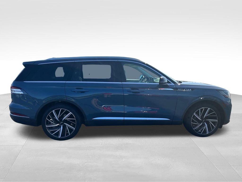New 2026 Lincoln Aviator Reserve AWD/4WD image 6
