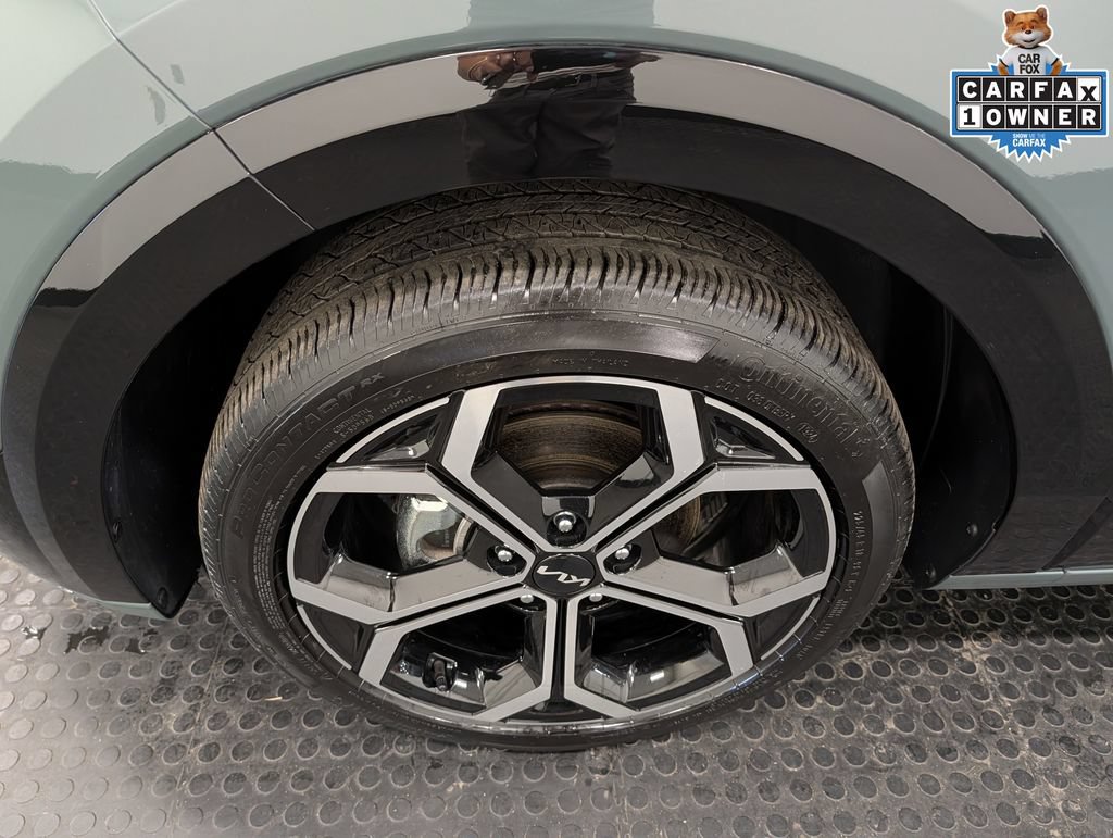 Certified 2025 Kia Niro EX Touring FWD image 7