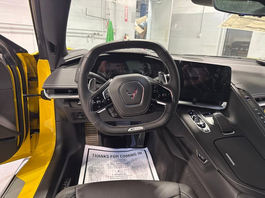 New 2025 Chevrolet Corvette E-Ray image 6