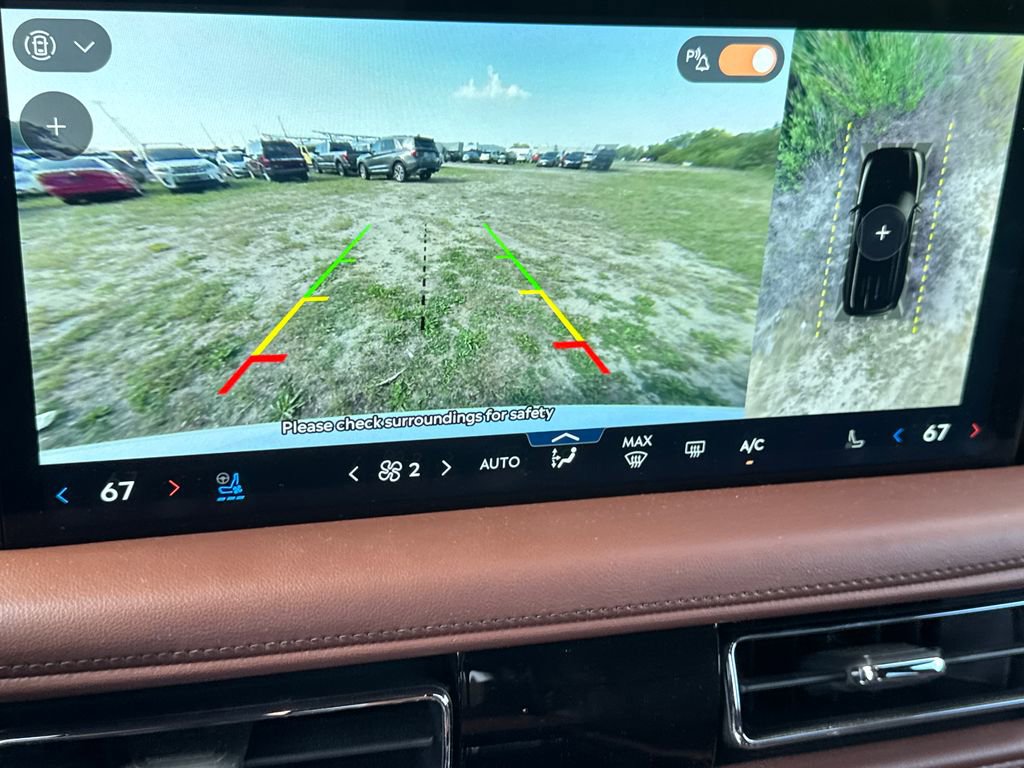 Used 2025 Lincoln Aviator Reserve w/ Equipment Group 201A AWD/4WD image 3