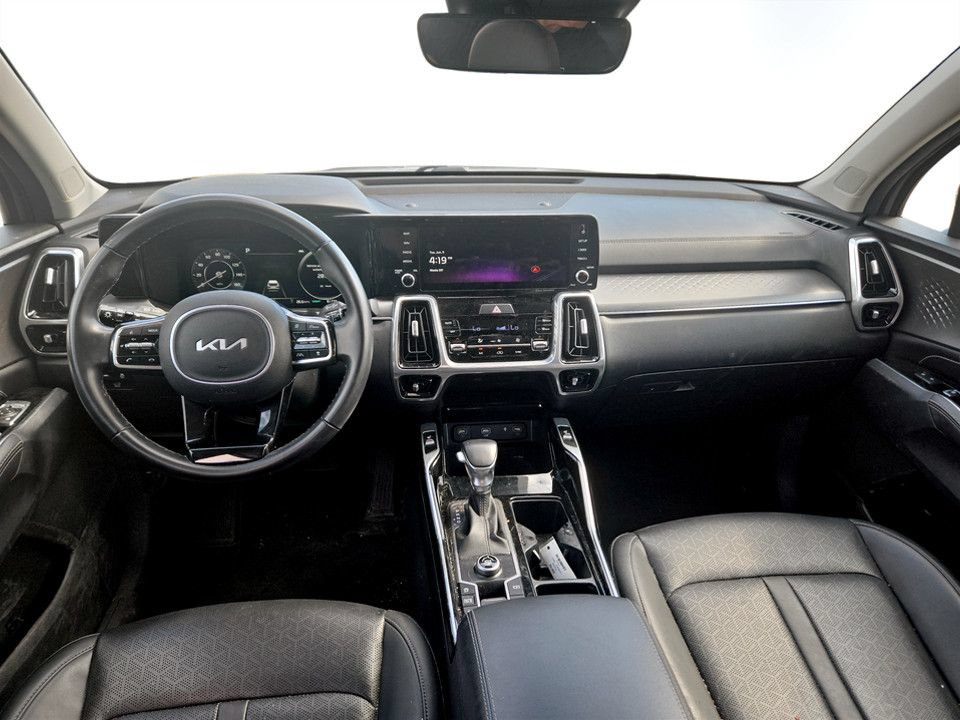Used 2023 Kia Sorento SX FWD image 13