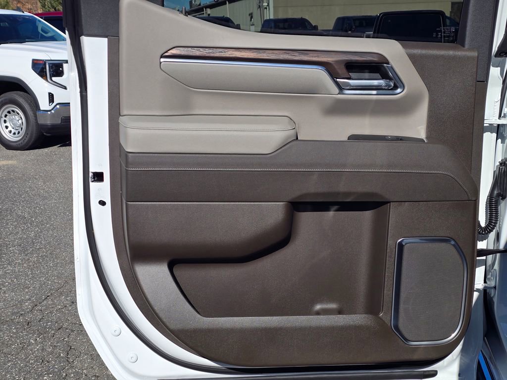 New 2026 GMC Sierra 1500 SLT w/ SLT Premium Plus Package image 38