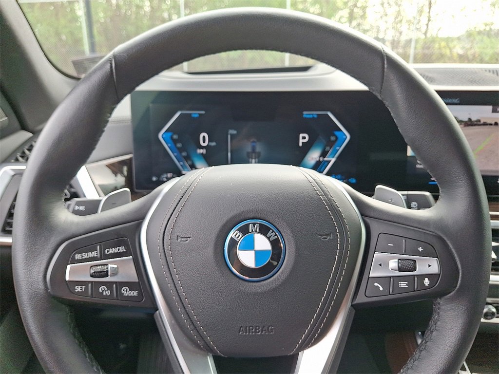 Certified 2024 BMW X5 xDrive50e w/ Premium Package image 21