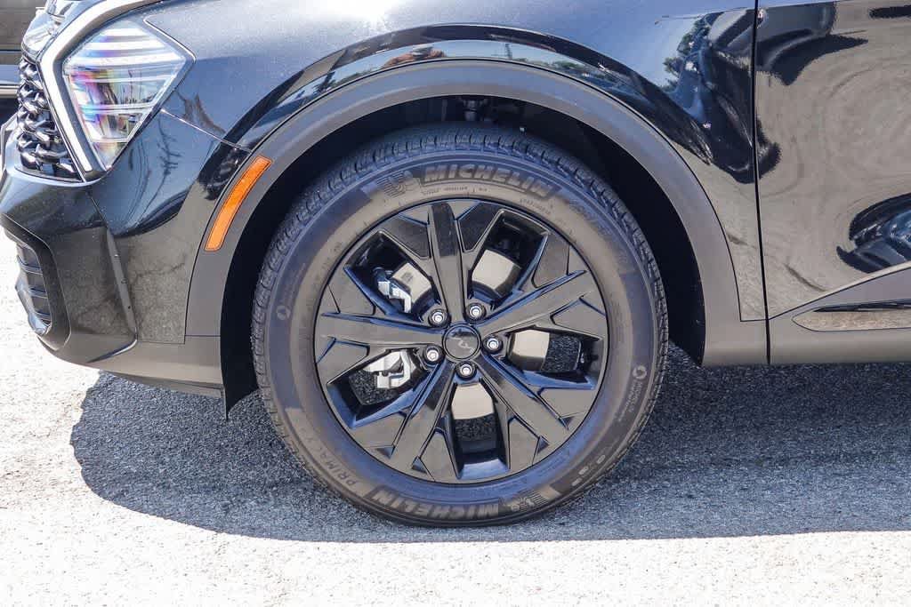 Certified 2025 Kia Sportage X-Line AWD/4WD image 9