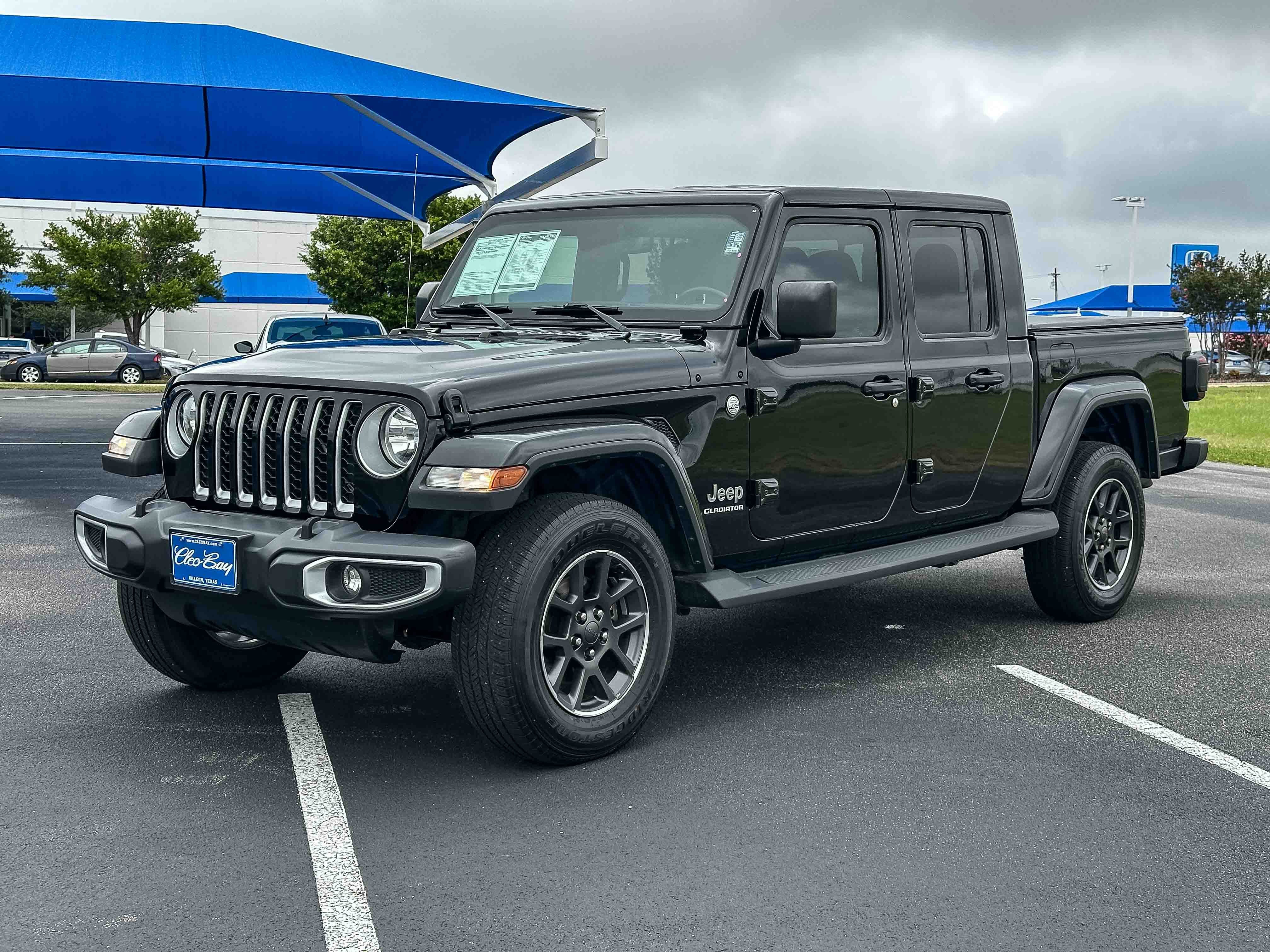 Used 2020 Jeep Gladiator Overland AWD/4WD image 10