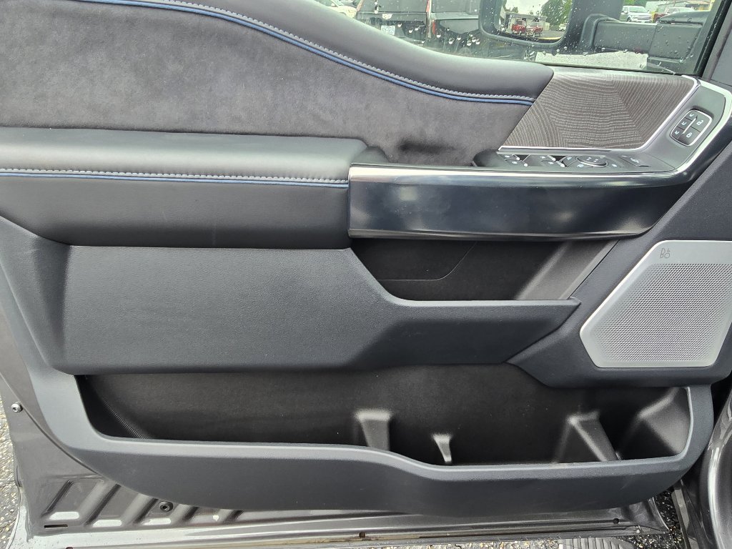 New 2025 Ford F250 Platinum image 8
