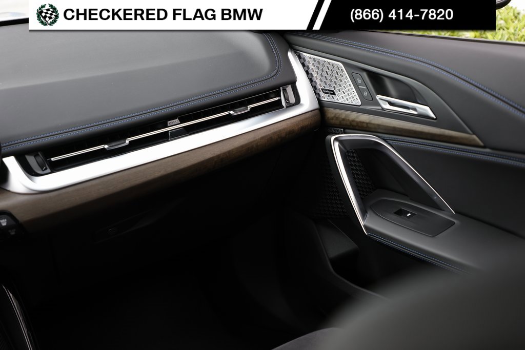 Used 2025 BMW X1 xDrive28i w/ Technology Package image 29