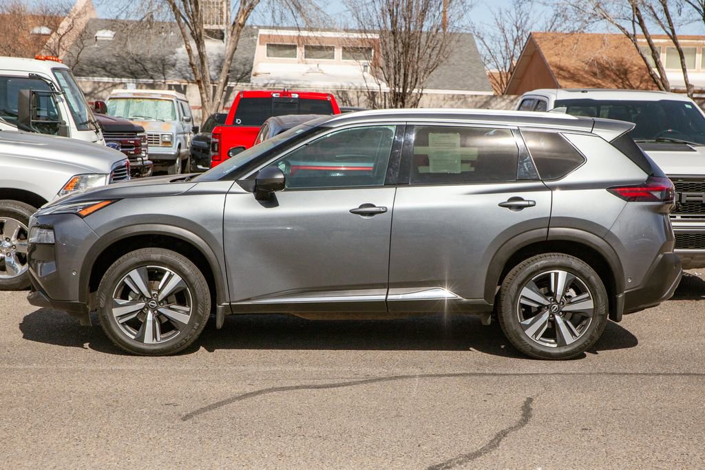 Used 2023 Nissan Rogue SL w/ SL Premium Package image 8